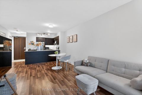 Photo 6 at 2205 - 19 Grand Trunk Crescent, Waterfront Communities C1, Toronto
