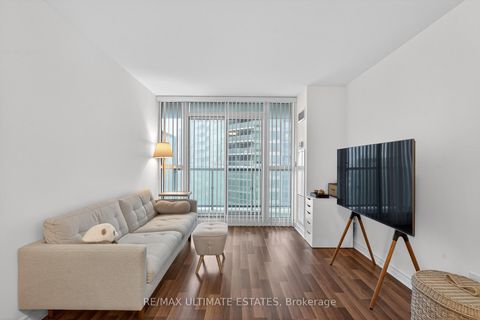 Photo 9 at 2205 - 19 Grand Trunk Crescent, Waterfront Communities C1, Toronto