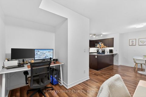 Photo 12 at 2205 - 19 Grand Trunk Crescent, Waterfront Communities C1, Toronto