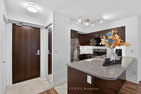 Photo 14 at 2205 - 19 Grand Trunk Crescent, Waterfront Communities C1, Toronto