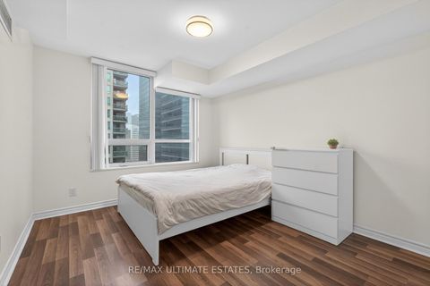 Photo 18 at 2205 - 19 Grand Trunk Crescent, Waterfront Communities C1, Toronto