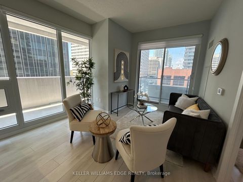 Photo 9 at 809 - 2221 Yonge Street, Mount Pleasant West, Toronto