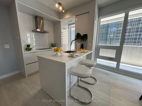Photo 11 at 809 - 2221 Yonge Street, Mount Pleasant West, Toronto