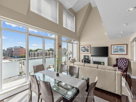 Photo 9 at PH 802 - 1801 Bayview Avenue, Leaside, Toronto