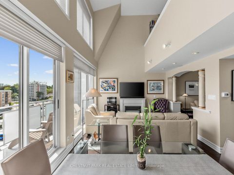 Photo 10 at PH 802 - 1801 Bayview Avenue, Leaside, Toronto