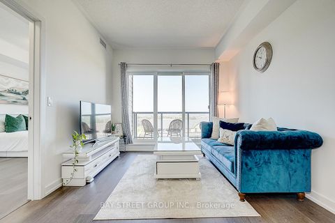 Photo 12 at 348 - 555 William Graham Drive, Rural Aurora, Aurora