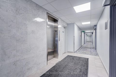 Photo 5 at 413 - 4060 Lawrence Avenue E, West Hill, Toronto