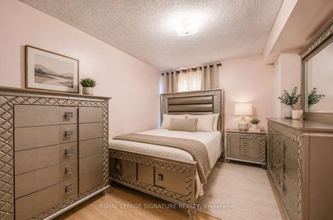 Photo 6 at 413 - 4060 Lawrence Avenue E, West Hill, Toronto