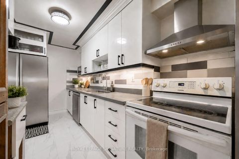 Photo 22 at 413 - 4060 Lawrence Avenue E, West Hill, Toronto