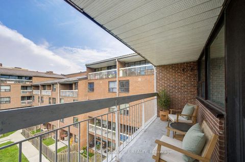 Photo 34 at 413 - 4060 Lawrence Avenue E, West Hill, Toronto