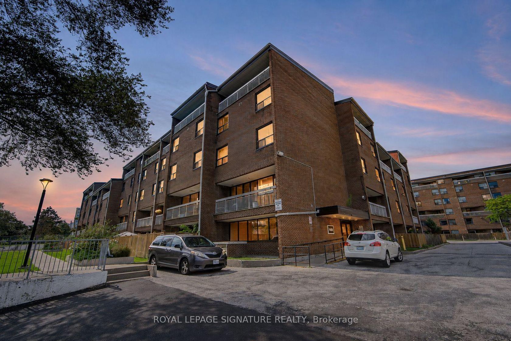 413 - 4060 Lawrence Avenue E, West Hill, Toronto photo 9
