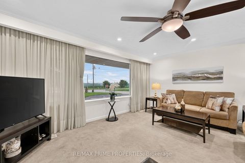 Photo 4 at 19011 Ninth Line, Mt Albert, East Gwillimbury