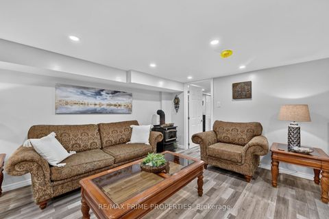 Photo 19 at 19011 Ninth Line, Mt Albert, East Gwillimbury