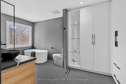 Photo 17 at 110 Glendower Crescent, Keswick North, Georgina