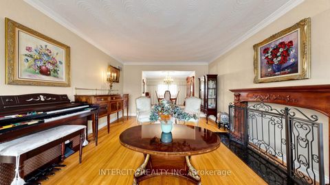 Photo 6 at 76 Spruce Avenue, South Richvale, Richmond Hill