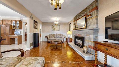 Photo 10 at 76 Spruce Avenue, South Richvale, Richmond Hill