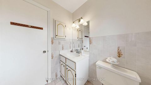 Photo 30 at 76 Spruce Avenue, South Richvale, Richmond Hill