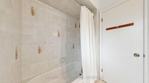 Photo 31 at 76 Spruce Avenue, South Richvale, Richmond Hill