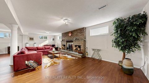 Photo 41 at 76 Spruce Avenue, South Richvale, Richmond Hill