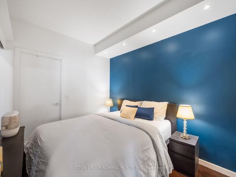 Photo 18 at 2103 - 218 Queens Quay Boulevard W, Waterfront Communities C1, Toronto