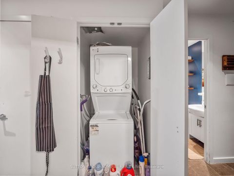Photo 23 at 2103 - 218 Queens Quay Boulevard W, Waterfront Communities C1, Toronto