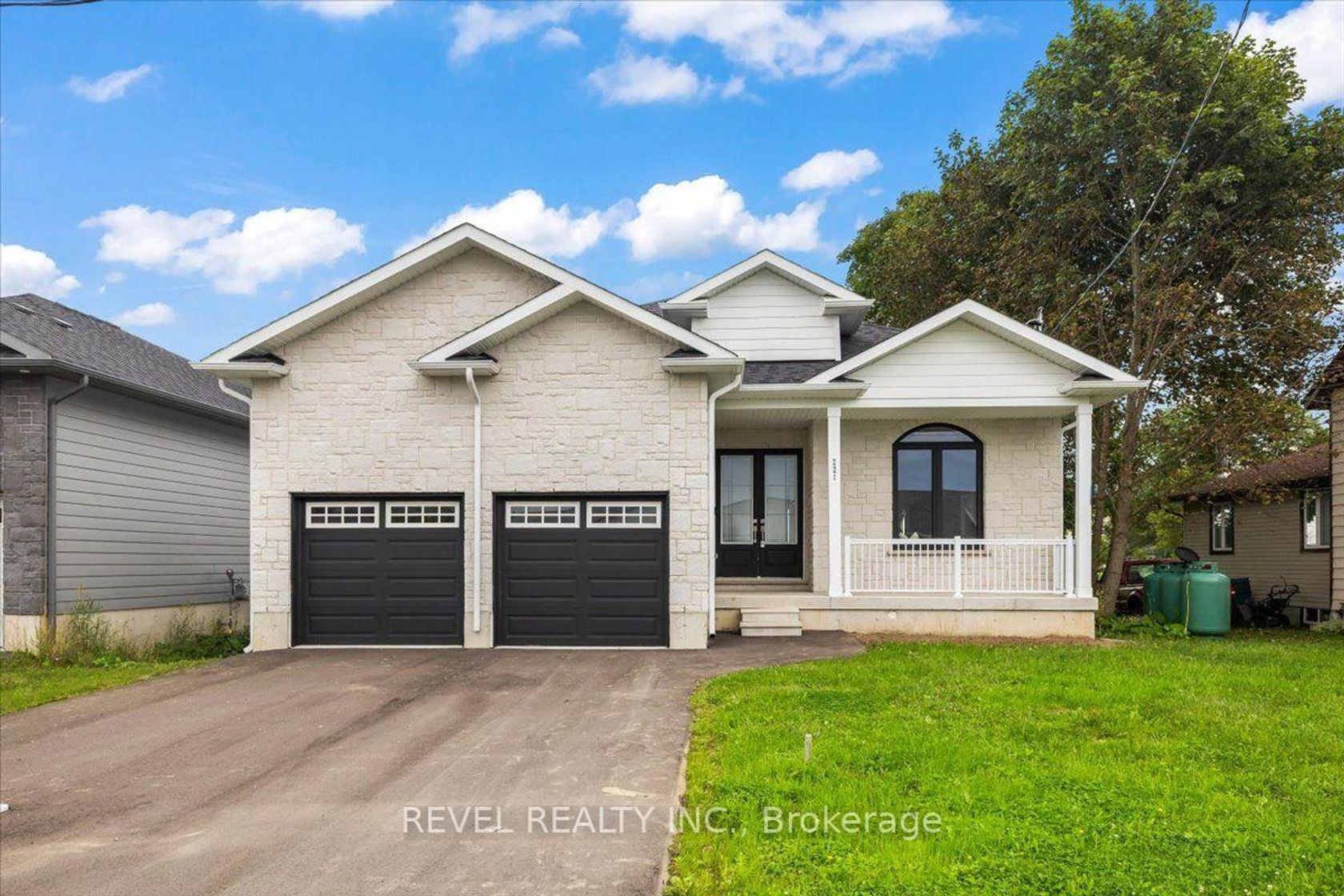 221 Forler Street, West Grey 