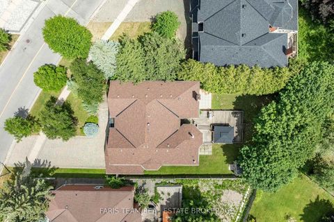 Photo 42 at 15 Clarendon Drive, Bayview Hill, Richmond Hill