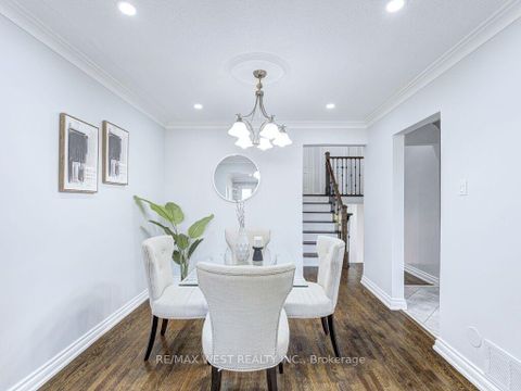 Photo 9 at 17 Cabana Drive, Humber Summit, Toronto