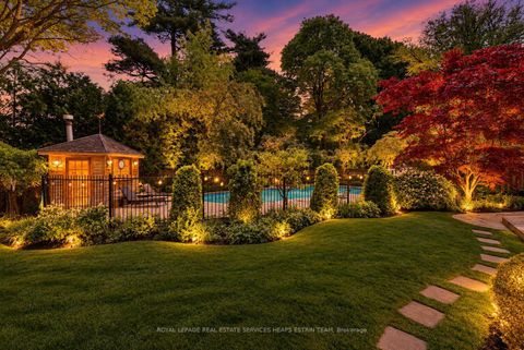 Photo 6 at 25 Strathgowan Crescent, Lawrence Park South, Toronto