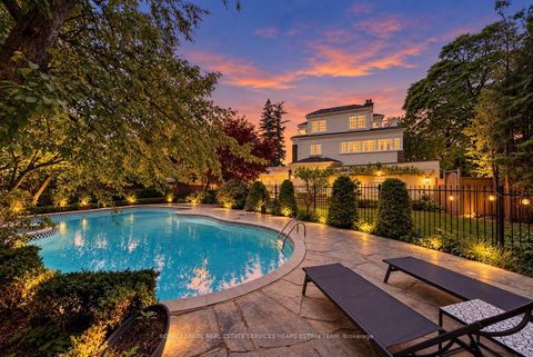 Photo 10 at 25 Strathgowan Crescent, Lawrence Park South, Toronto