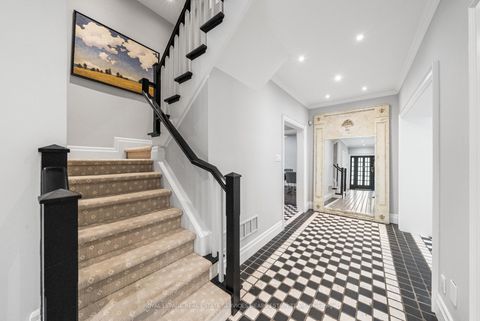 Photo 29 at 25 Strathgowan Crescent, Lawrence Park South, Toronto