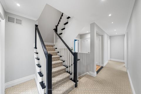 Photo 37 at 25 Strathgowan Crescent, Lawrence Park South, Toronto
