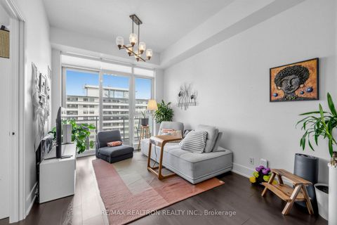 Photo 2 at LPH8 - 1830 Bloor Street W, High Park North, Toronto