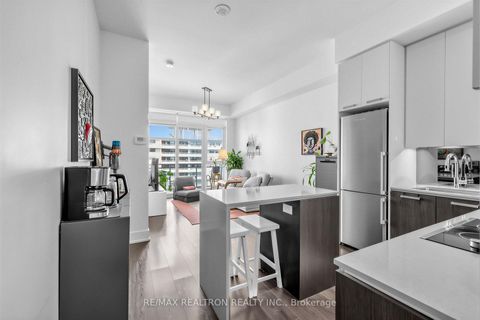 Photo 7 at LPH8 - 1830 Bloor Street W, High Park North, Toronto