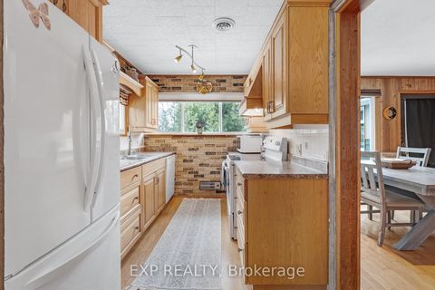 Photo 4 at 3909 Richview Road, Rural Innisfil, Innisfil