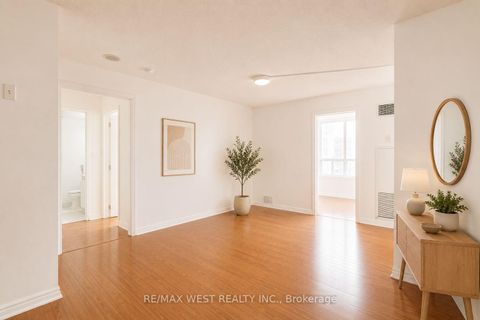 Photo 2 at 707 - 88 Corporate Drive, Woburn, Toronto