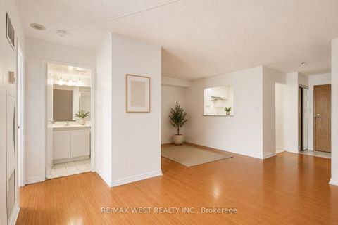 Photo 8 at 707 - 88 Corporate Drive, Woburn, Toronto