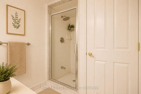 Photo 16 at 707 - 88 Corporate Drive, Woburn, Toronto
