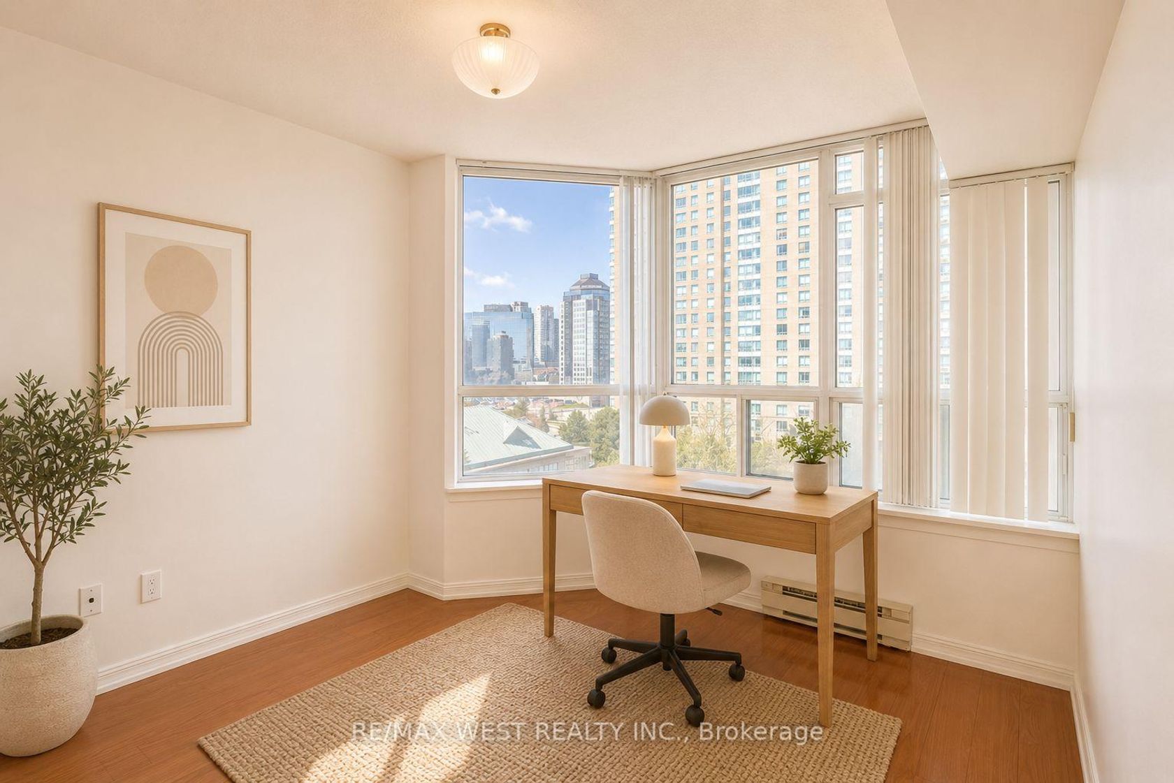 707 - 88 Corporate Drive, Woburn, Toronto 