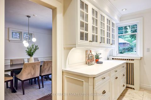 Photo 11 at 149 Lascelles Boulevard, Eglinton, Toronto