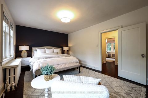 Photo 15 at 149 Lascelles Boulevard, Eglinton, Toronto