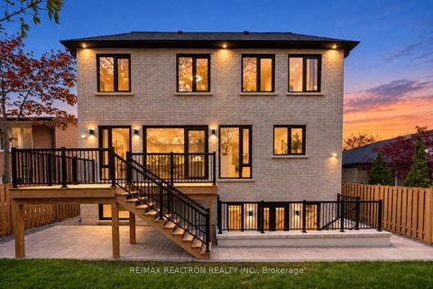 Photo 1 at 35 Foxwarren Drive, Bayview Village, Toronto