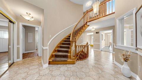 Photo 4 at 31 Delbeatrice Crescent, Centennial Scarborough, Toronto