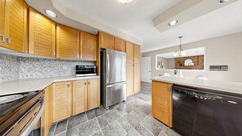 Photo 15 at 31 Delbeatrice Crescent, Centennial Scarborough, Toronto