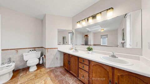 Photo 26 at 31 Delbeatrice Crescent, Centennial Scarborough, Toronto