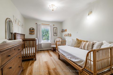 Photo 26 at 465 Oakwood Avenue, Oakwood Village, Toronto