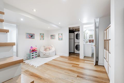 Photo 31 at 465 Oakwood Avenue, Oakwood Village, Toronto