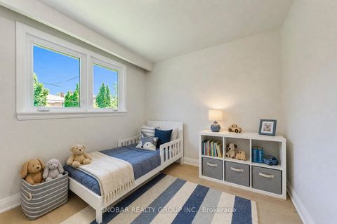 Photo 6 at 99 Sun Row Drive, Richview, Toronto