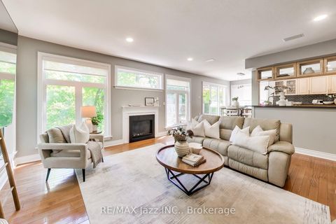 Photo 6 at 45 Windsor Valley Place, Courtice, Clarington