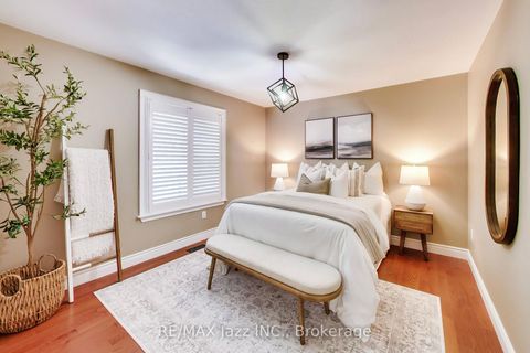 Photo 17 at 45 Windsor Valley Place, Courtice, Clarington